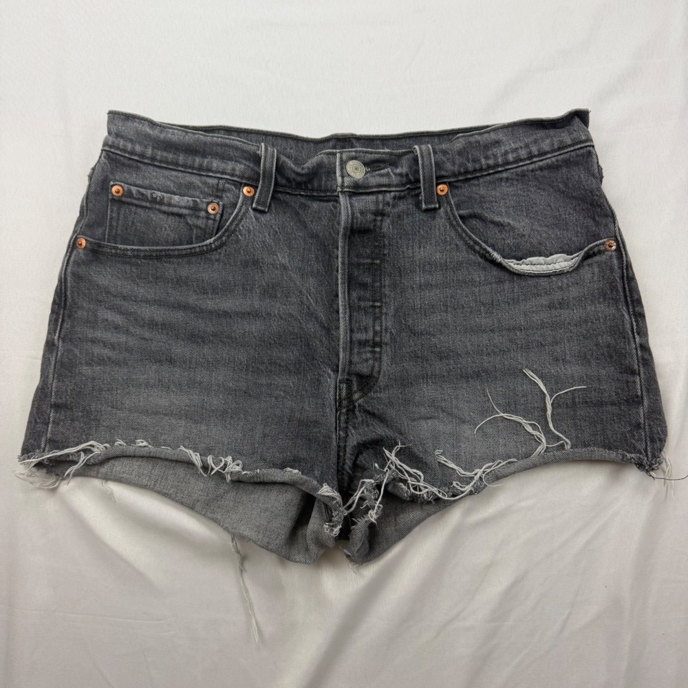 Levi 501 Shorts Womens Size 31 Gray Denim CutOff High Rise Button Fly 32317-0134